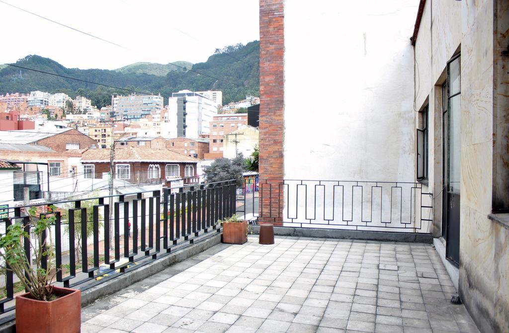 Hostal La Pinta Bogotá Exterior foto