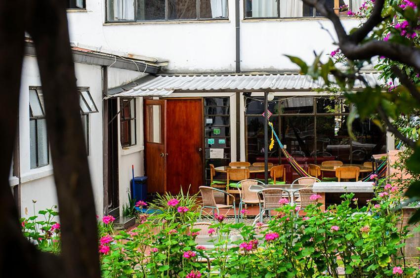 Hostal La Pinta Bogotá Exterior foto